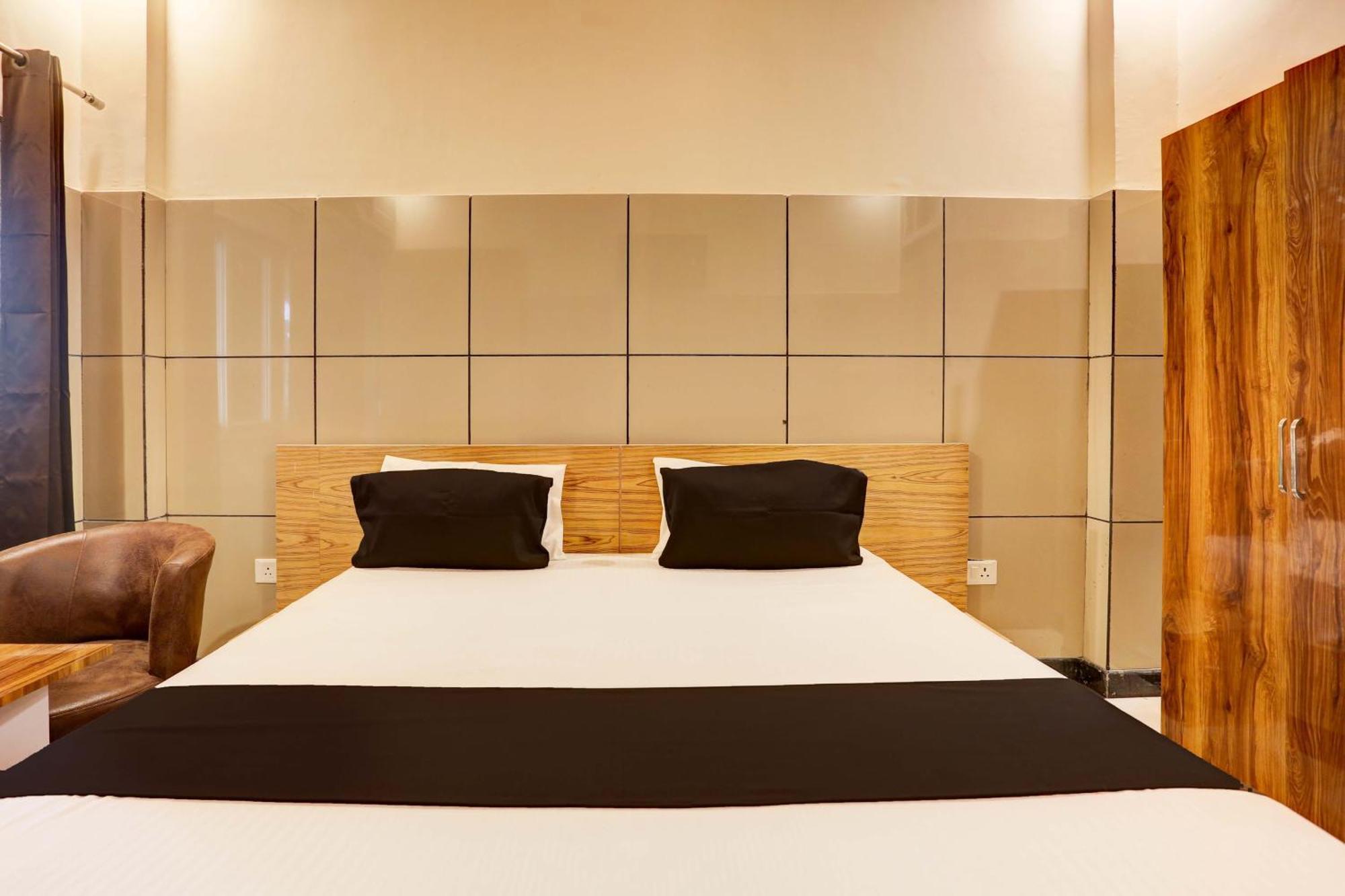 Hotel O 7 Lucknow Dış mekan fotoğraf